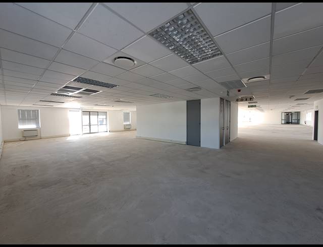 6,300M² OFFICE TO LET IN ILLOVO